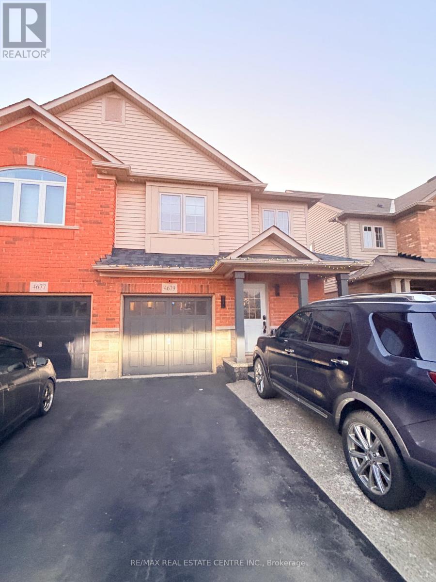 4679 Thomas Alton Boulevard, Burlington, Ontario  L7M 0J7 - Photo 2 - W13725388