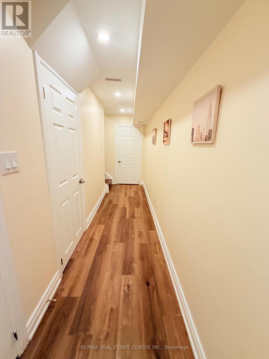 4679 Thomas Alton Boulevard, Burlington, Ontario  L7M 0J7 - Photo 29 - W13725388