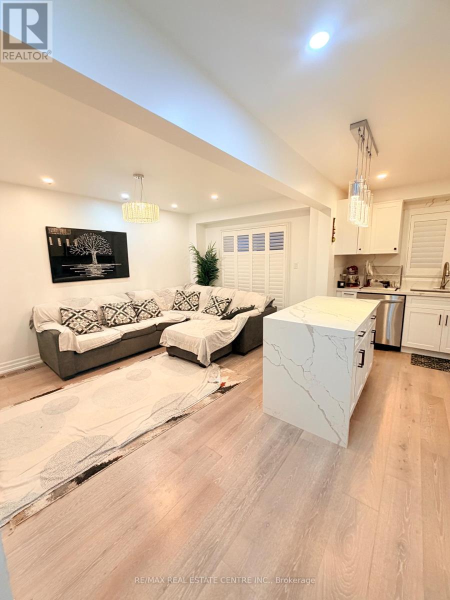 4679 Thomas Alton Boulevard, Burlington, Ontario  L7M 0J7 - Photo 6 - W13725388