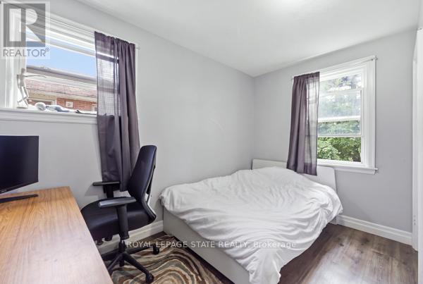 Room 1 - 84 Ewen Road, Hamilton, Ontario L8S 3C5 - Photo 14 - X13725380