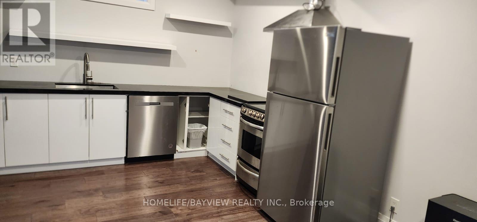 Lower Level - 11 Walnut Crescent, Toronto, Ontario  M8W 2Z9 - Photo 15 - W13105720