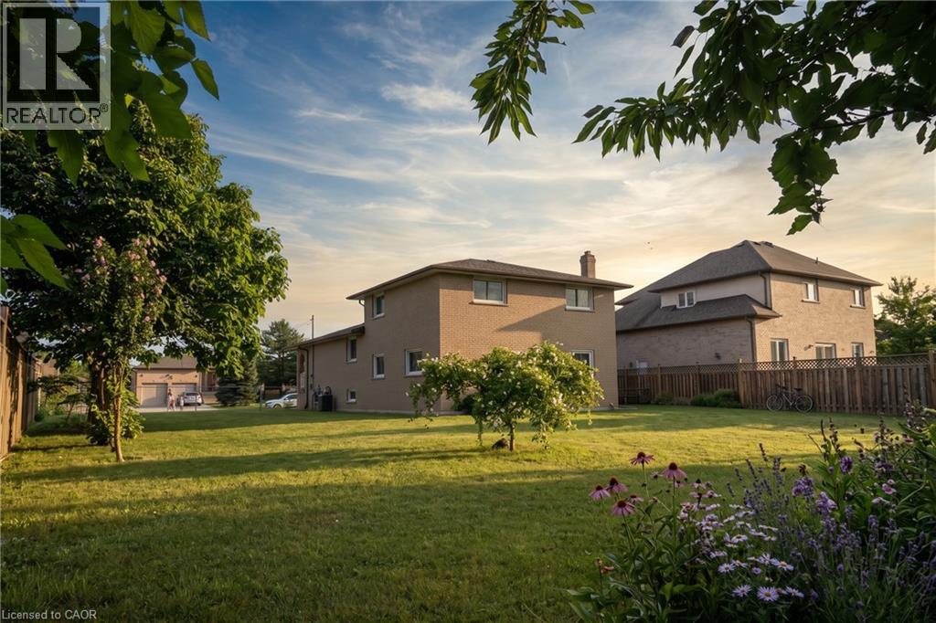 129 Margaret Avenue, Stoney Creek, Ontario  L8G 3G7 - Photo 7 - 40859270