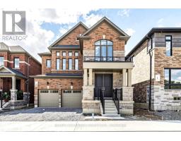 4 SUN VALLEY STREET, Whitby, Ontario