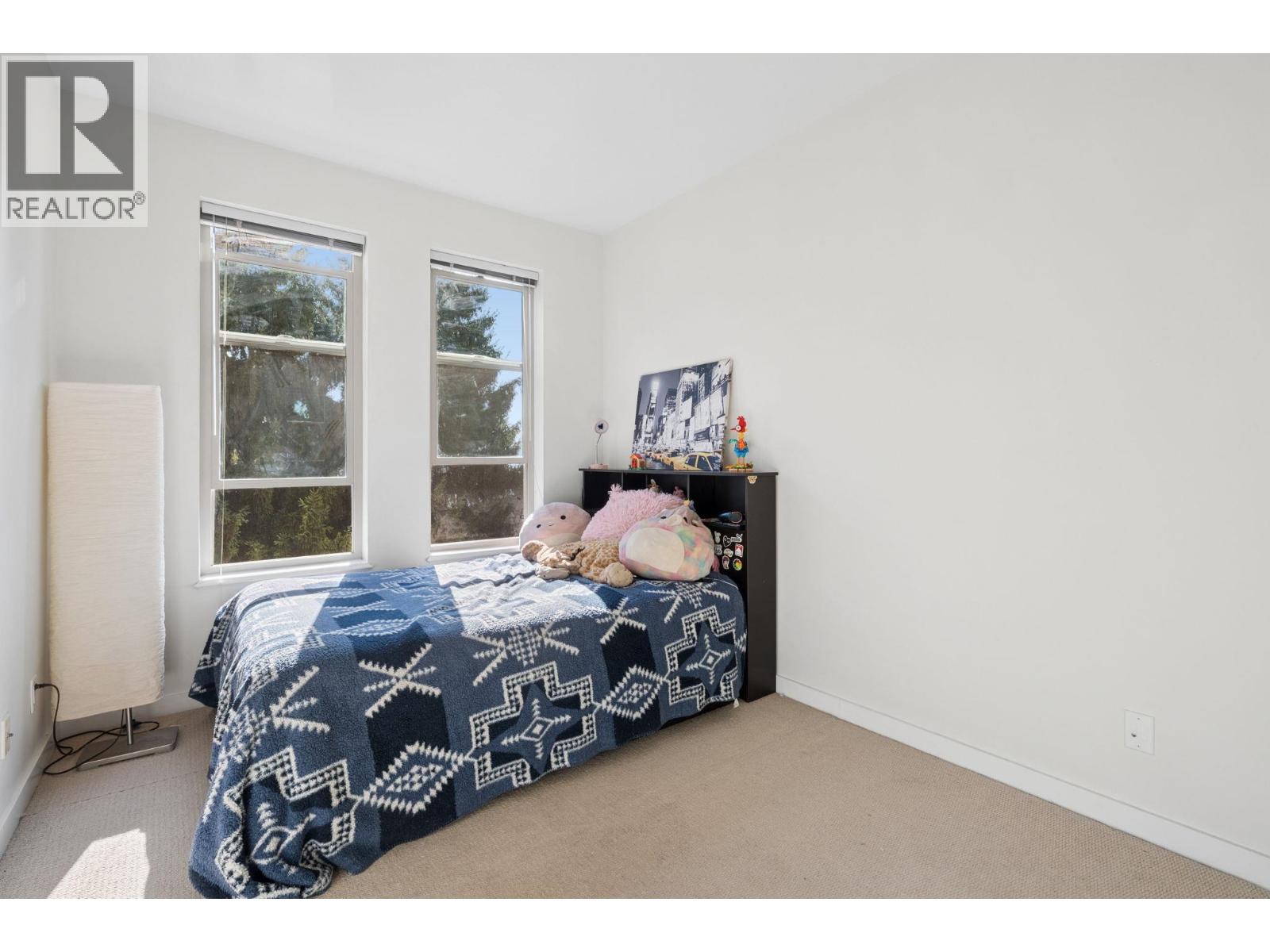 307 245 Ross Drive, New Westminster, British Columbia  V3L 0C6 - Photo 20 - R3159300