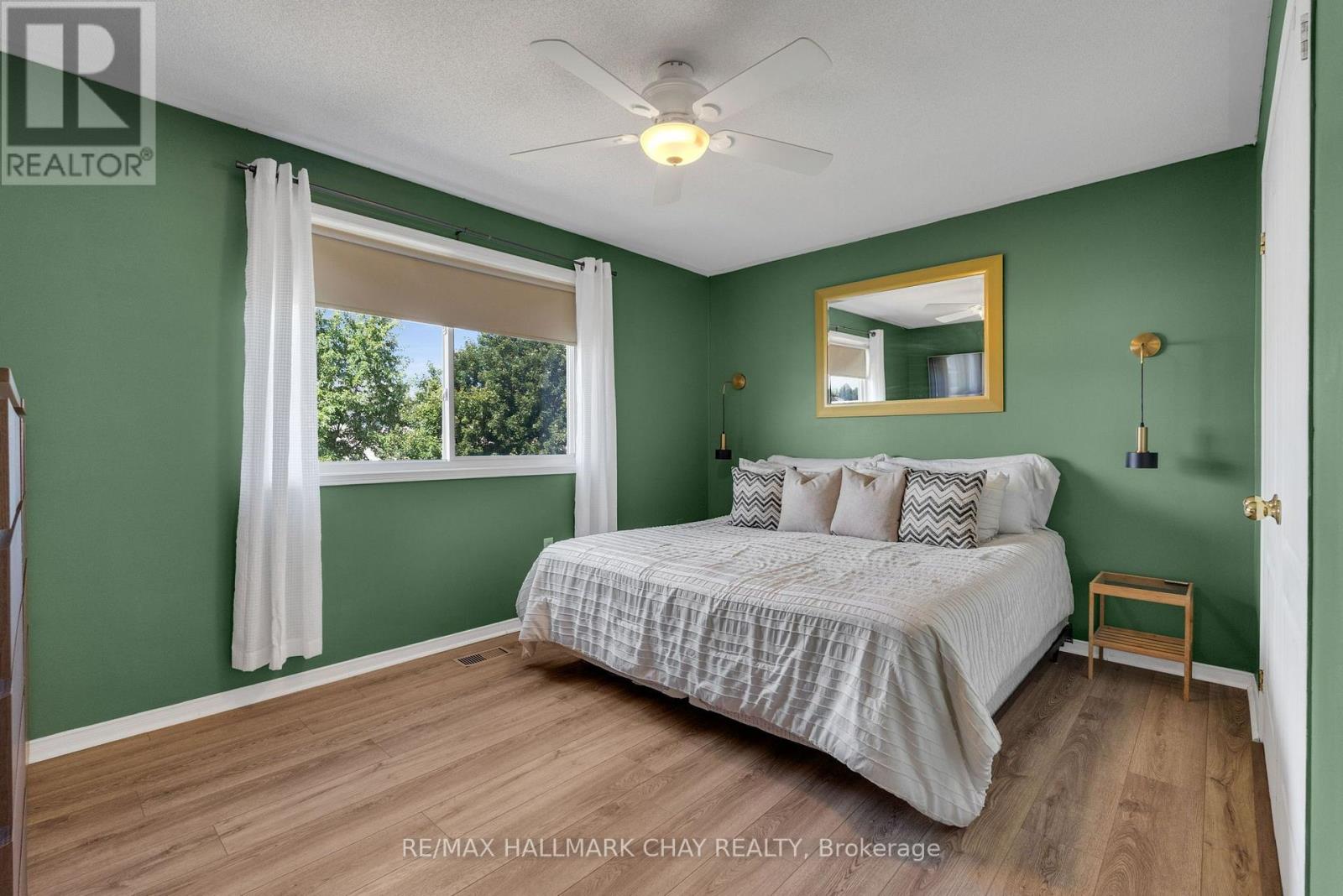 38 Admiral Crescent, Essa, Ontario  L0M 1B4 - Photo 9 - N13725410