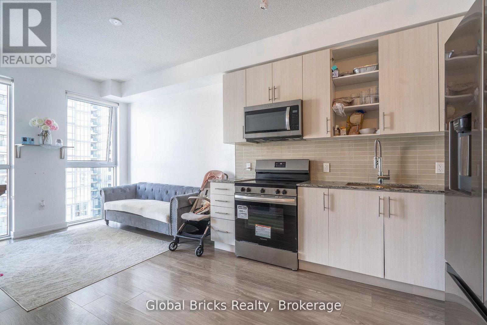 1405 - 4085 Parkside Village Drive, Mississauga, Ontario L5B 0K9 - Photo 12 - W13725400