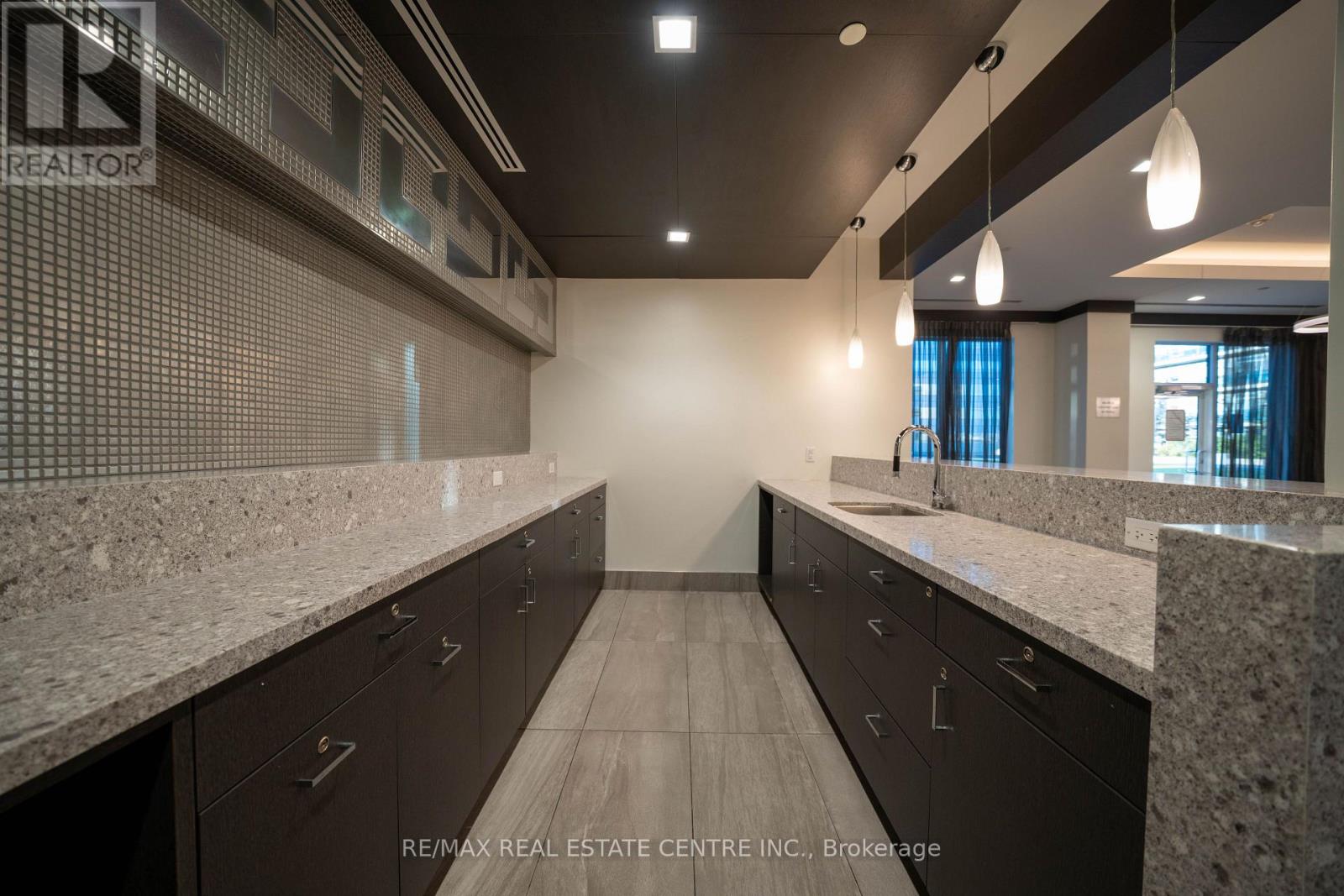 1201 - 3600 Highway 7, Vaughan, Ontario  L4L 0G7 - Photo 21 - N13725462