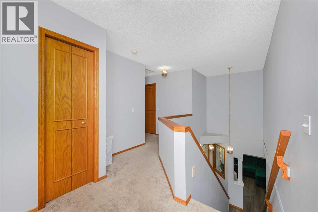 56 Martinglen Place NE, Calgary, Alberta  T3J 3J1 - Photo 18 - A2340152