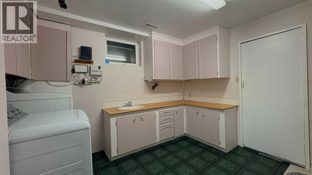 1046 17 Avenue, Wainwright, Alberta  T9W 1K2 - Photo 26 - A2341008
