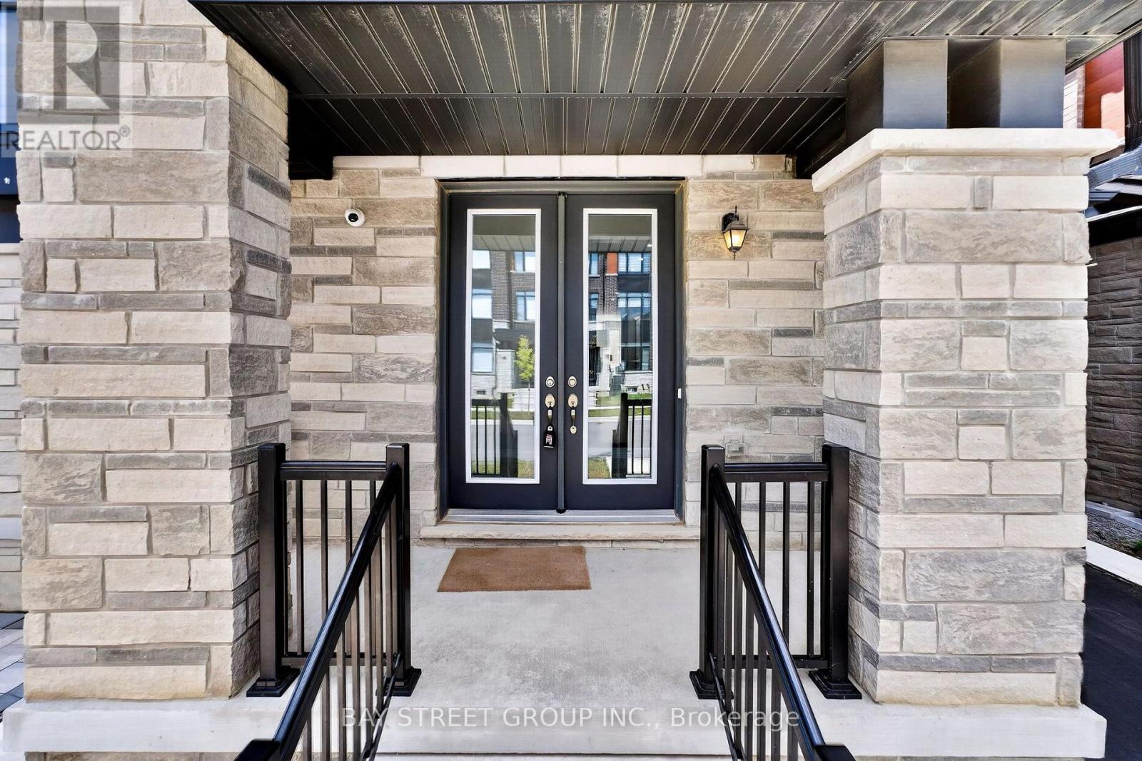 62 Minnock Street, Caledon, Ontario  L7C 4K9 - Photo 6 - W13725486