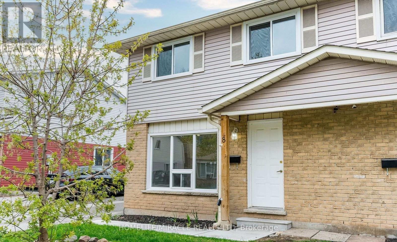 8 - 20 Mayfield Avenue, Waterloo, Ontario N2J 4M5 - Photo 2 - X13725472