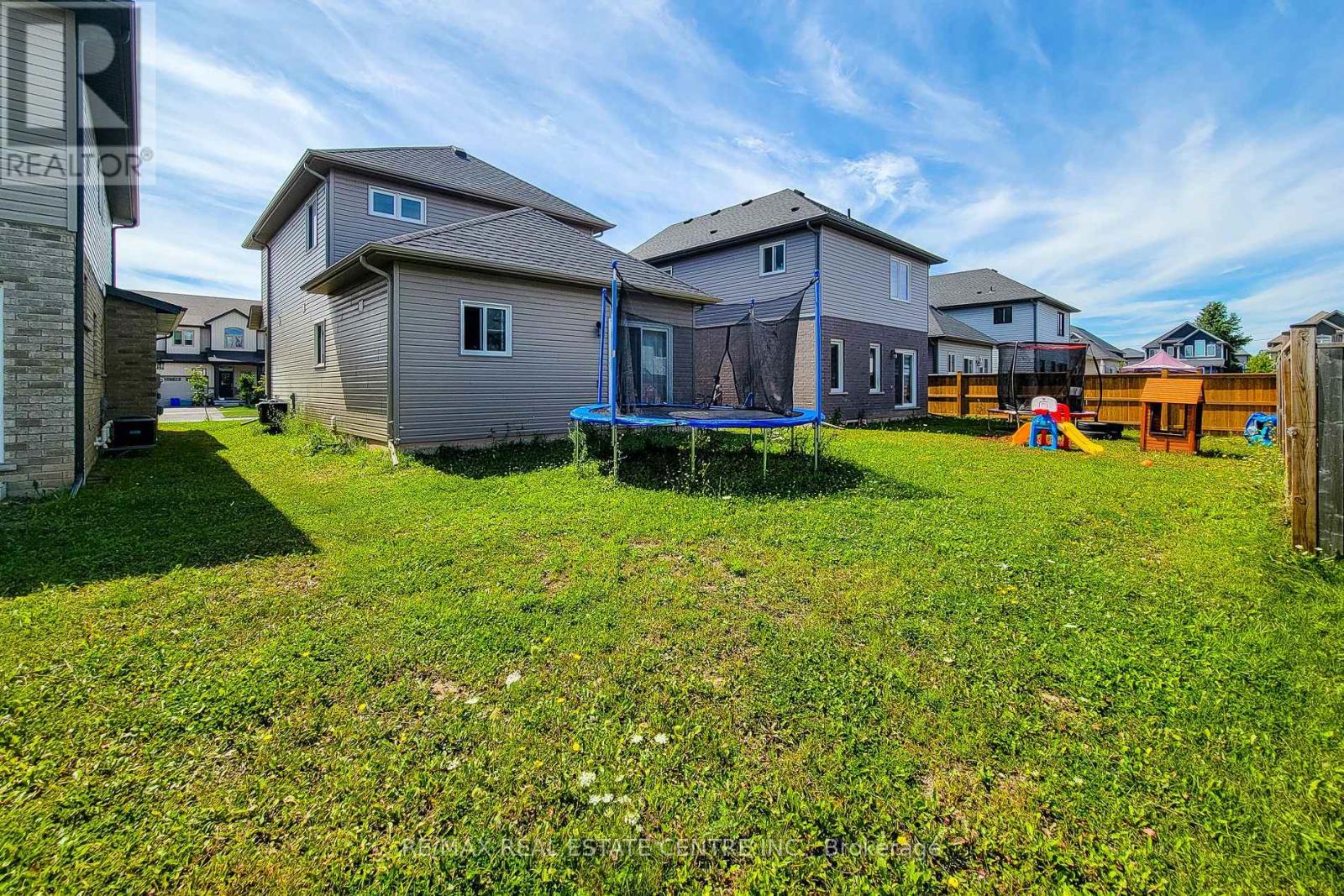 12 Bowman Crescent, Thorold, Ontario  L2V 0G3 - Photo 39 - X13725476