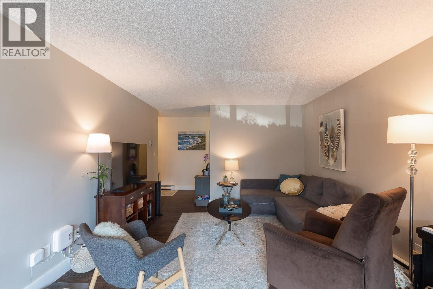 105 3371 Springfield Drive, Richmond, British Columbia V7E 1Y9 - Photo 3 - R3154705