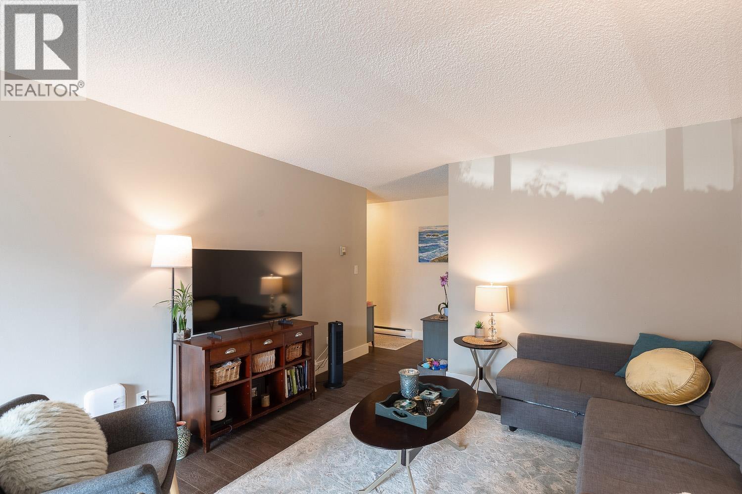 105 3371 Springfield Drive, Richmond, British Columbia V7E 1Y9 - Photo 4 - R3154705