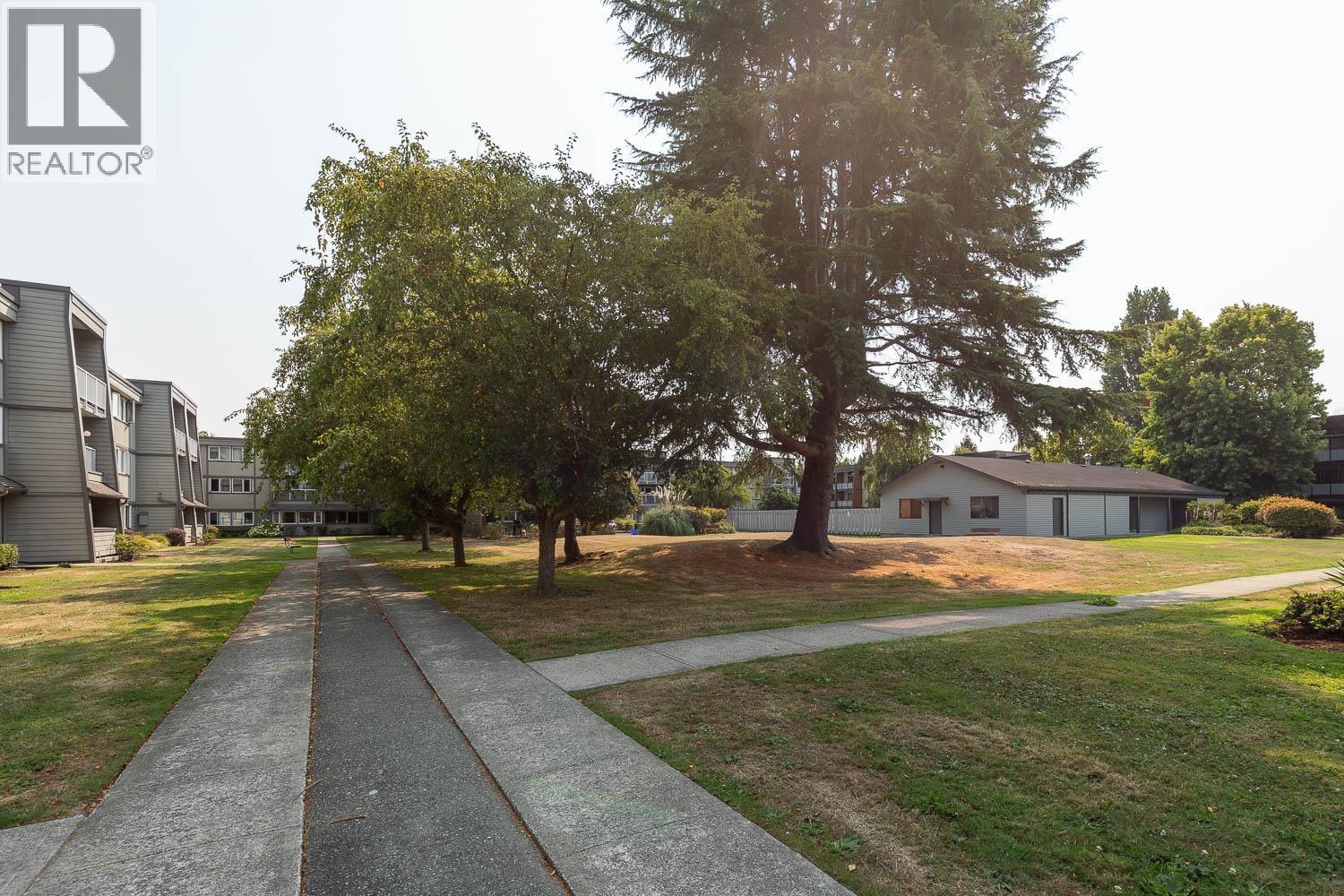 105 3371 Springfield Drive, Richmond, British Columbia V7E 1Y9 - Photo 31 - R3154705