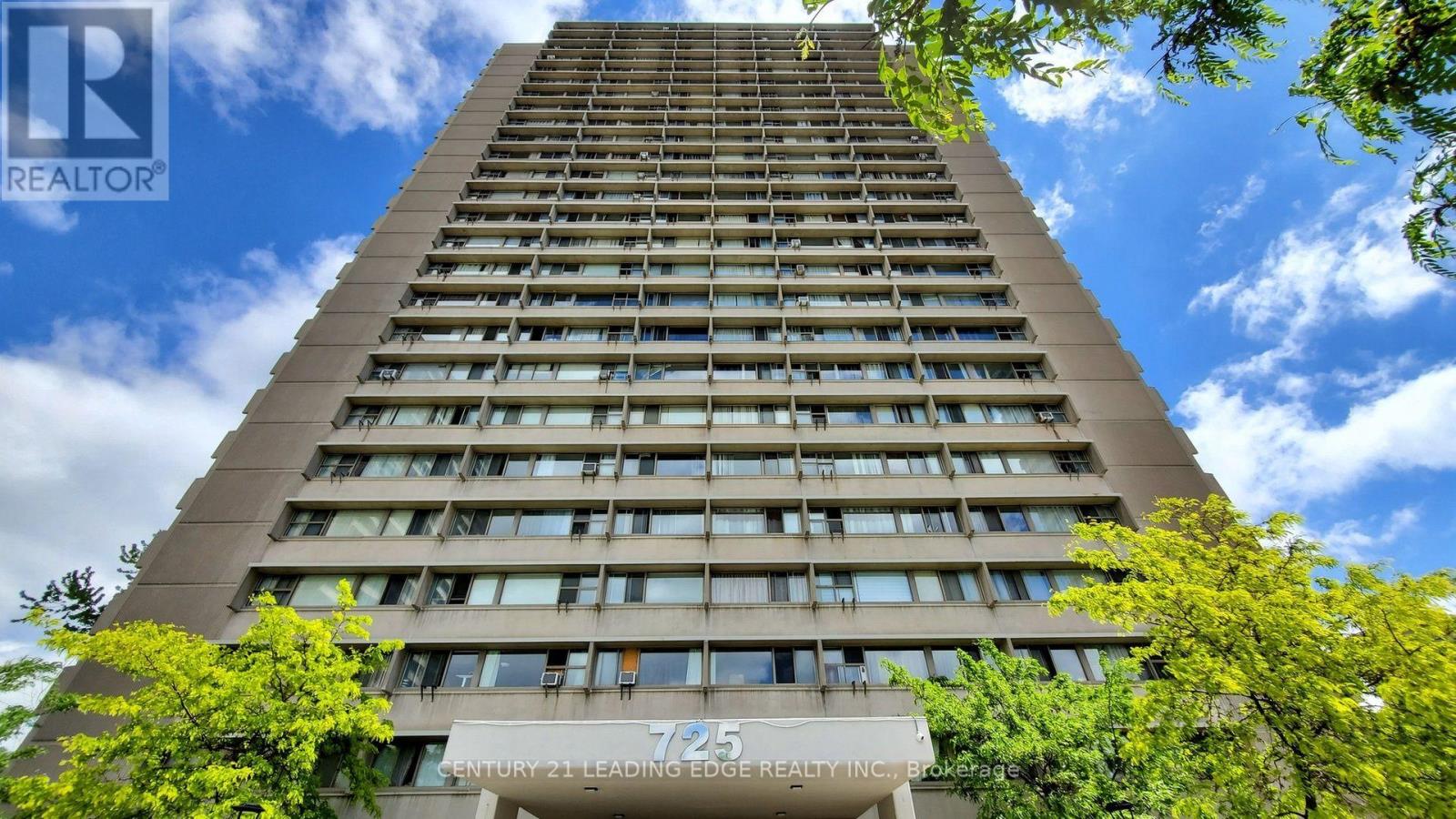 1006 - 725 Don Mills Road, Toronto, Ontario  M3C 1S7 - Photo 2 - C13725406
