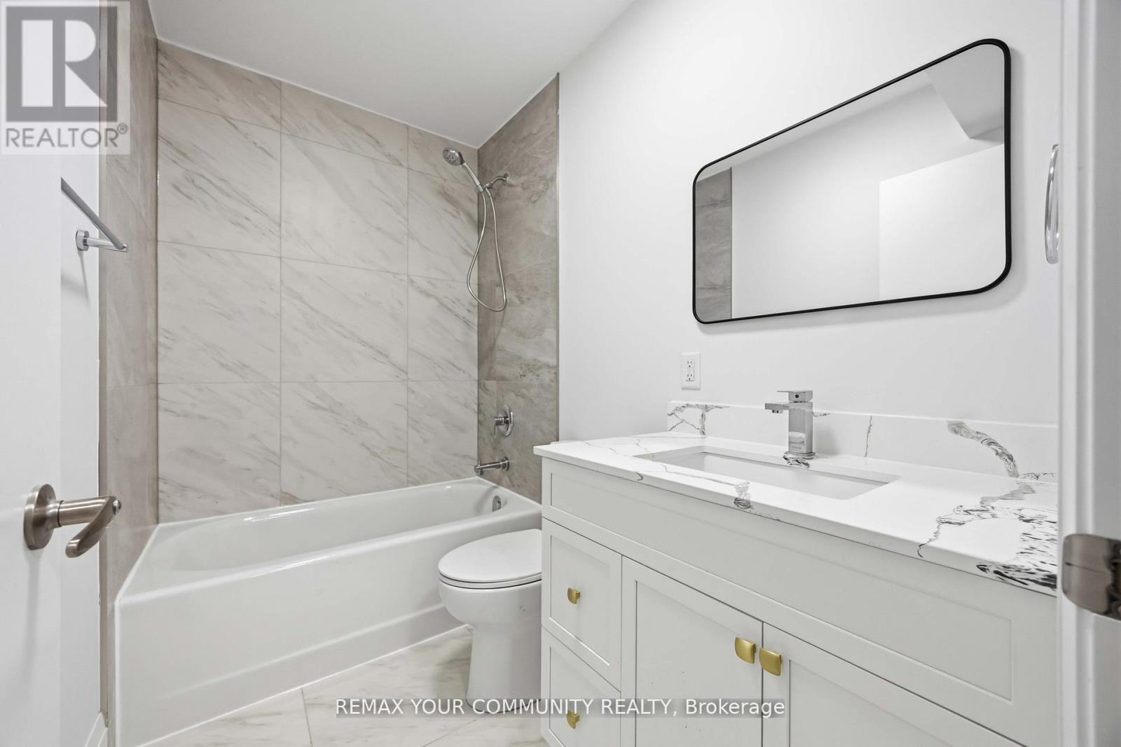 20 Castille Avenue, Toronto, Ontario  M1R 2C1 - Photo 42 - E13704652