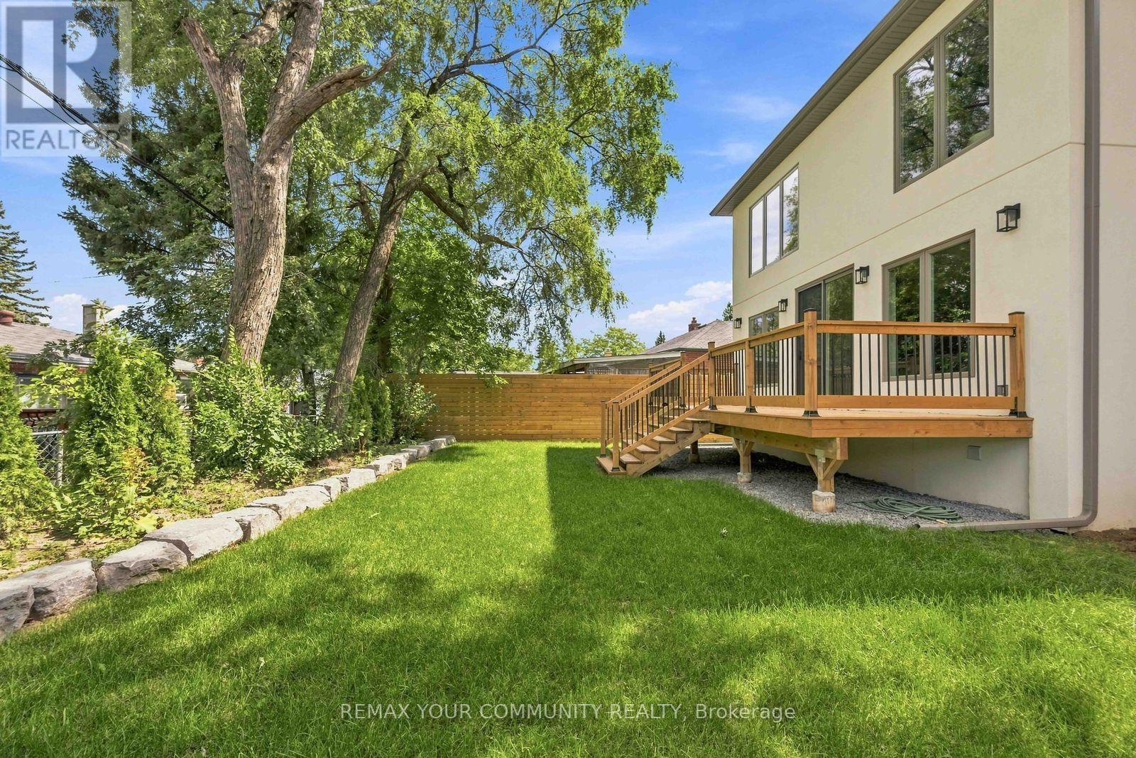 20 Castille Avenue, Toronto, Ontario  M1R 2C1 - Photo 49 - E13704652