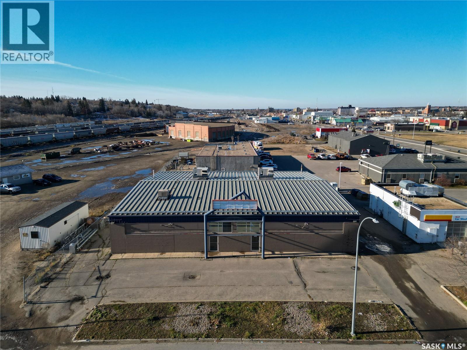 1525 5th Avenue E, Prince Albert, Saskatchewan  S6V 7Z5 - Photo 2 - SK047002