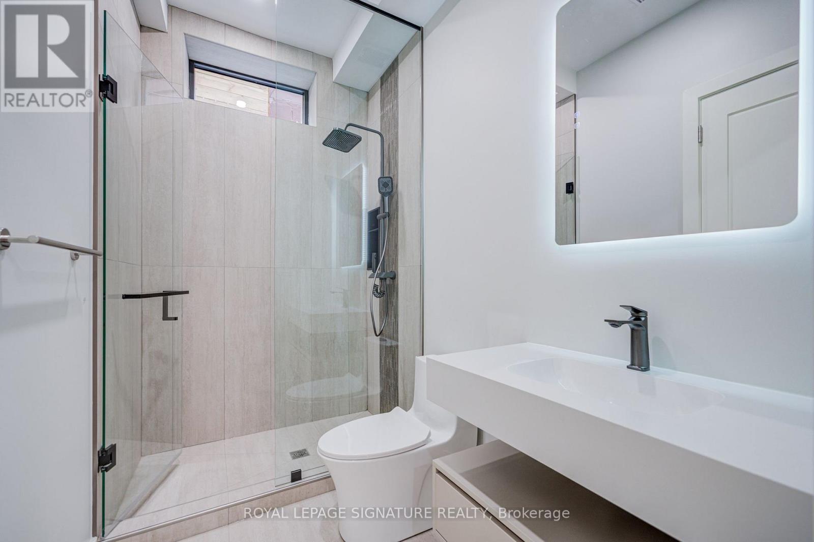 878 Atwater Avenue, Mississauga, Ontario  L5E 1M1 - Photo 45 - W13724496