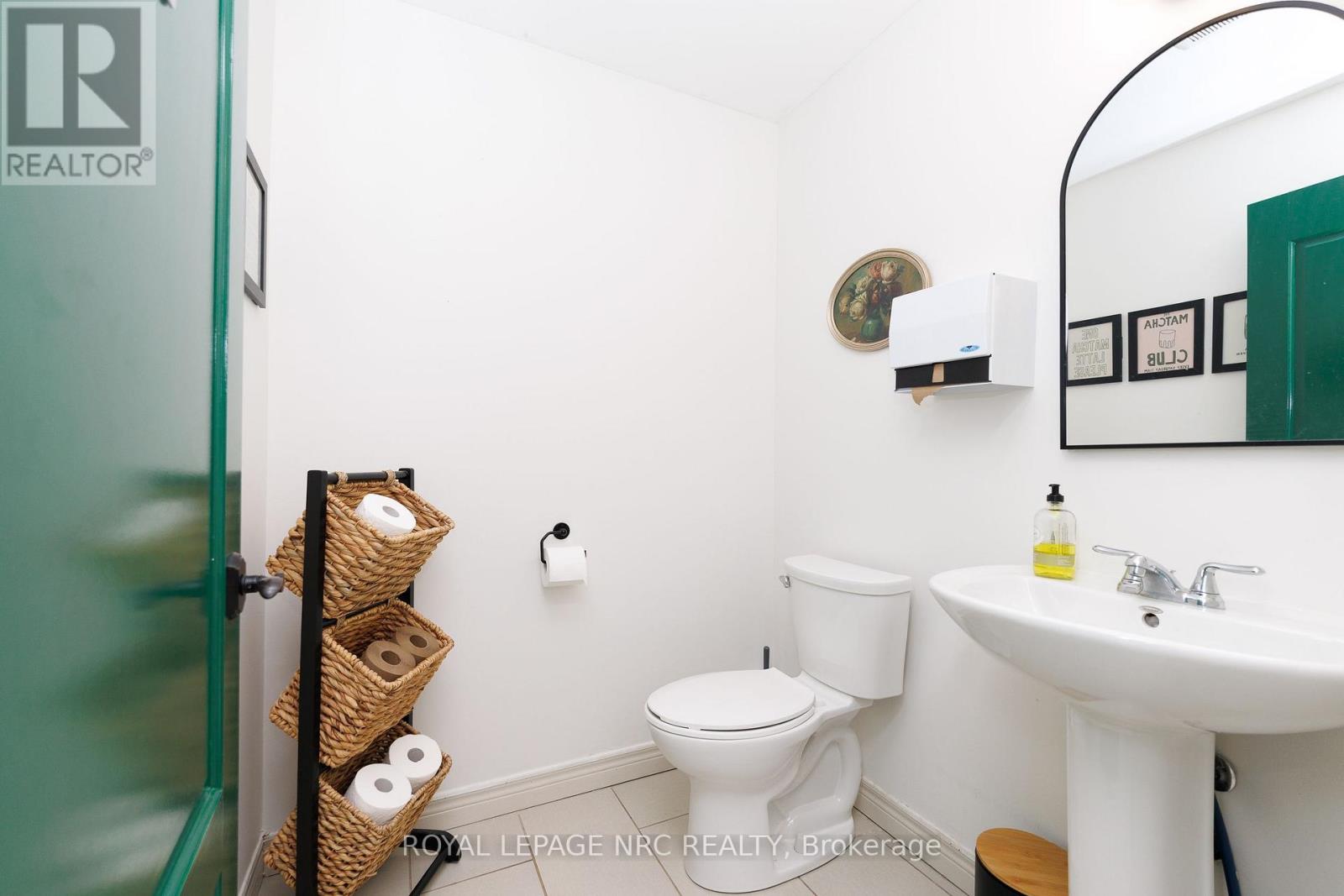 51 Front Street S, Thorold, Ontario  L2V 1W8 - Photo 9 - X13725500