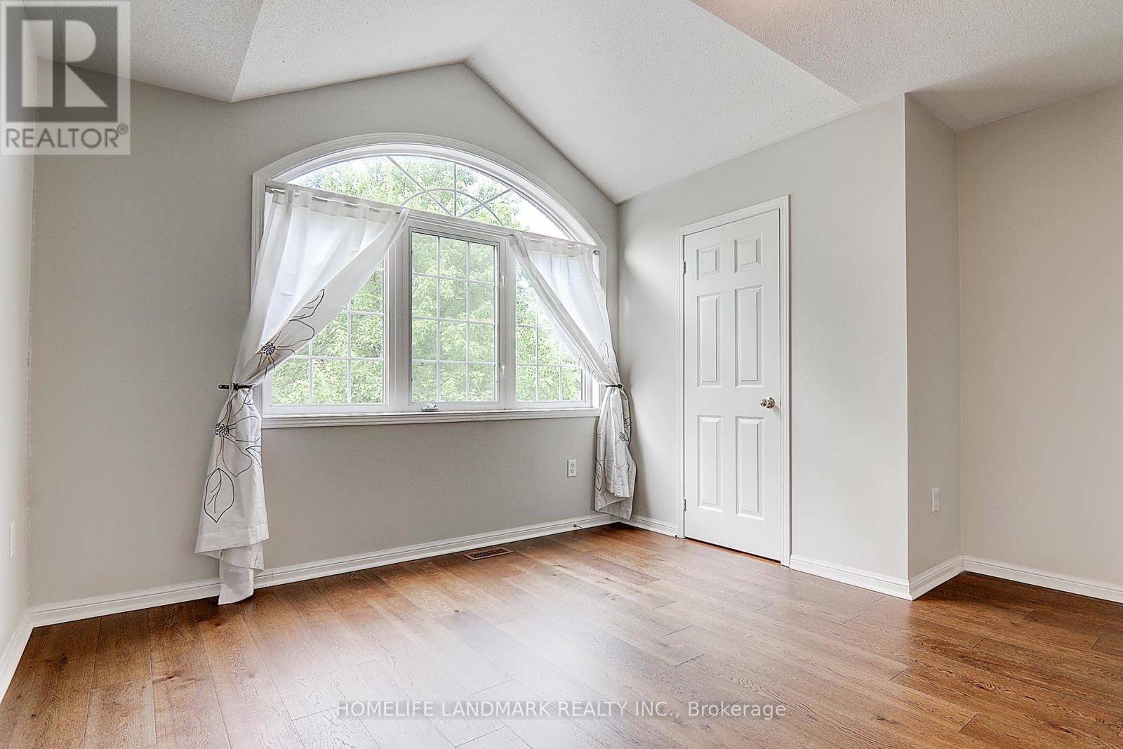 51 Raffia Avenue, Richmond Hill, Ontario  L4E 4N1 - Photo 30 - N13711354