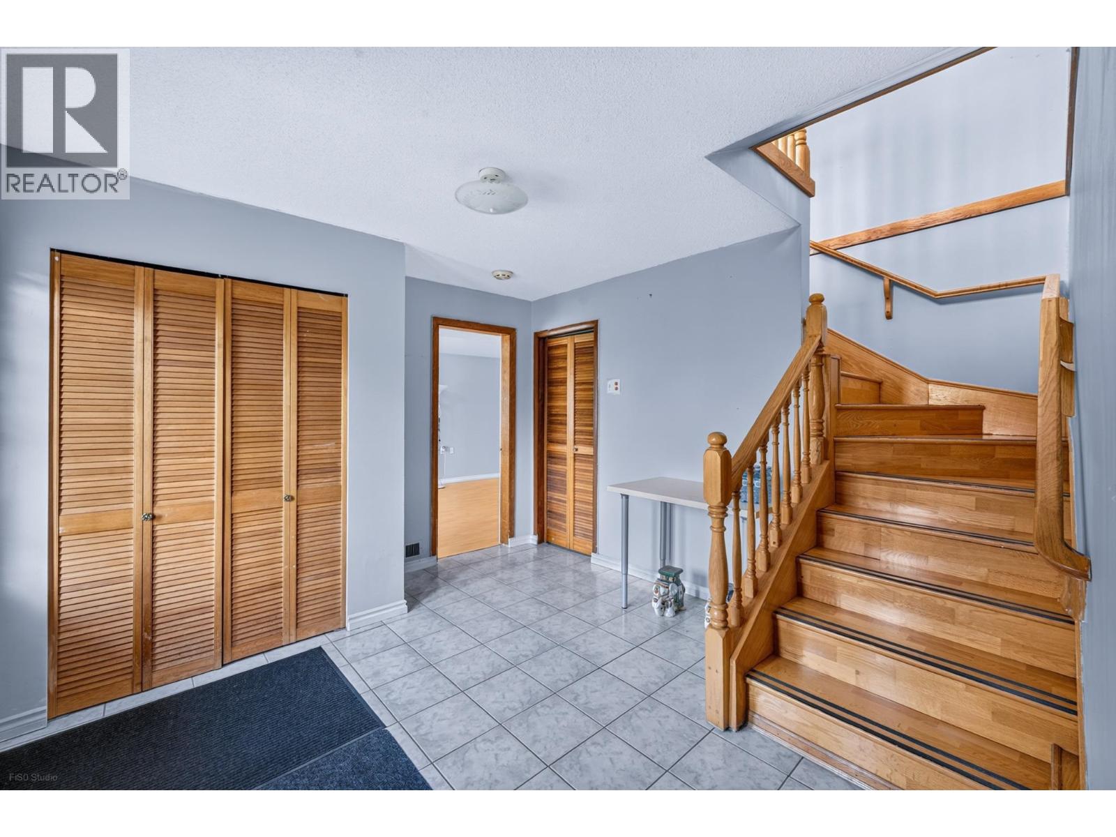 6500 Yeats Crescent, Richmond, British Columbia  V7E 4C9 - Photo 9 - R3158392