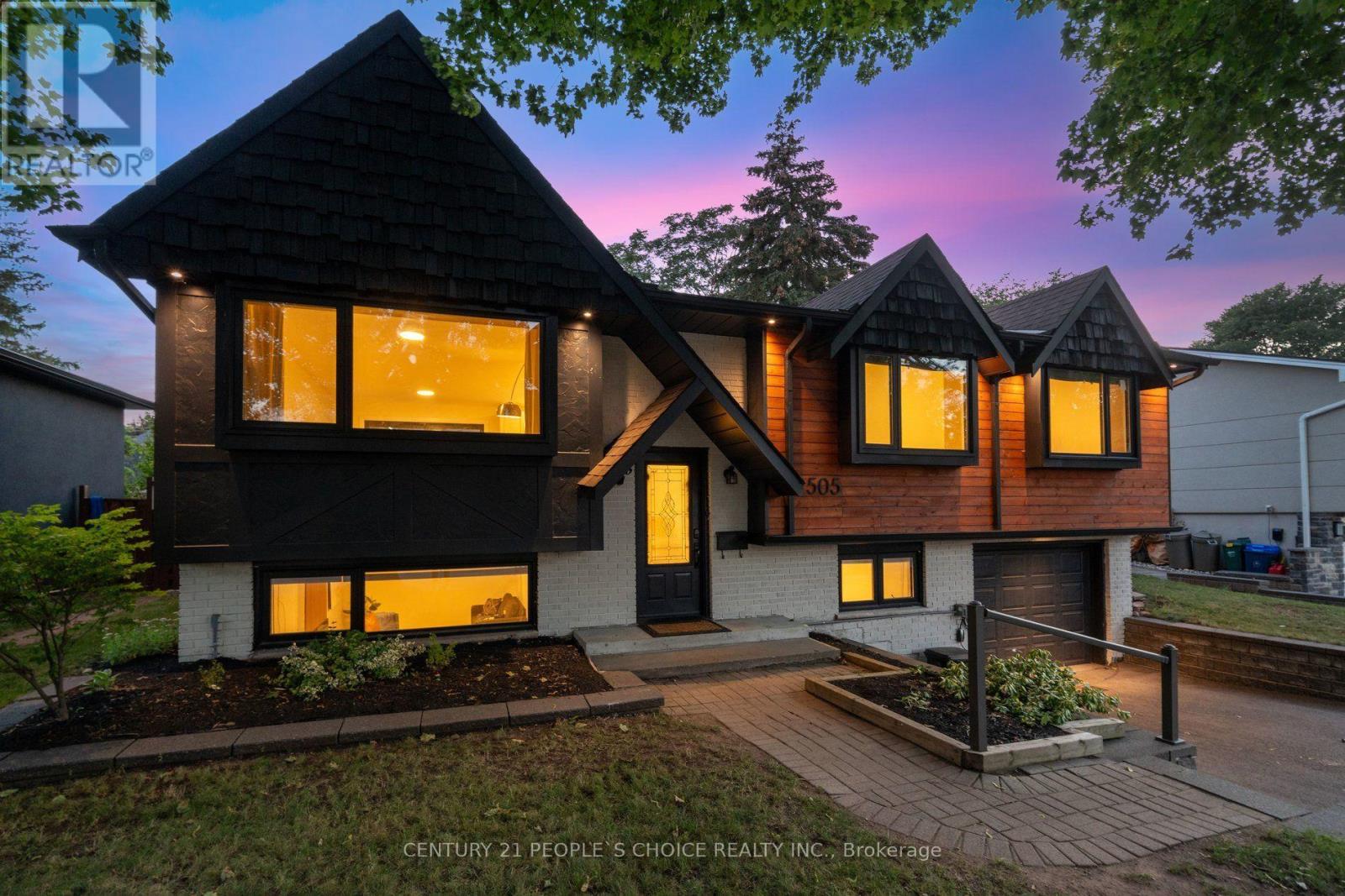2505 Yarmouth Crescent, Oakville, Ontario  L6L 2M9 - Photo 2 - W13725494
