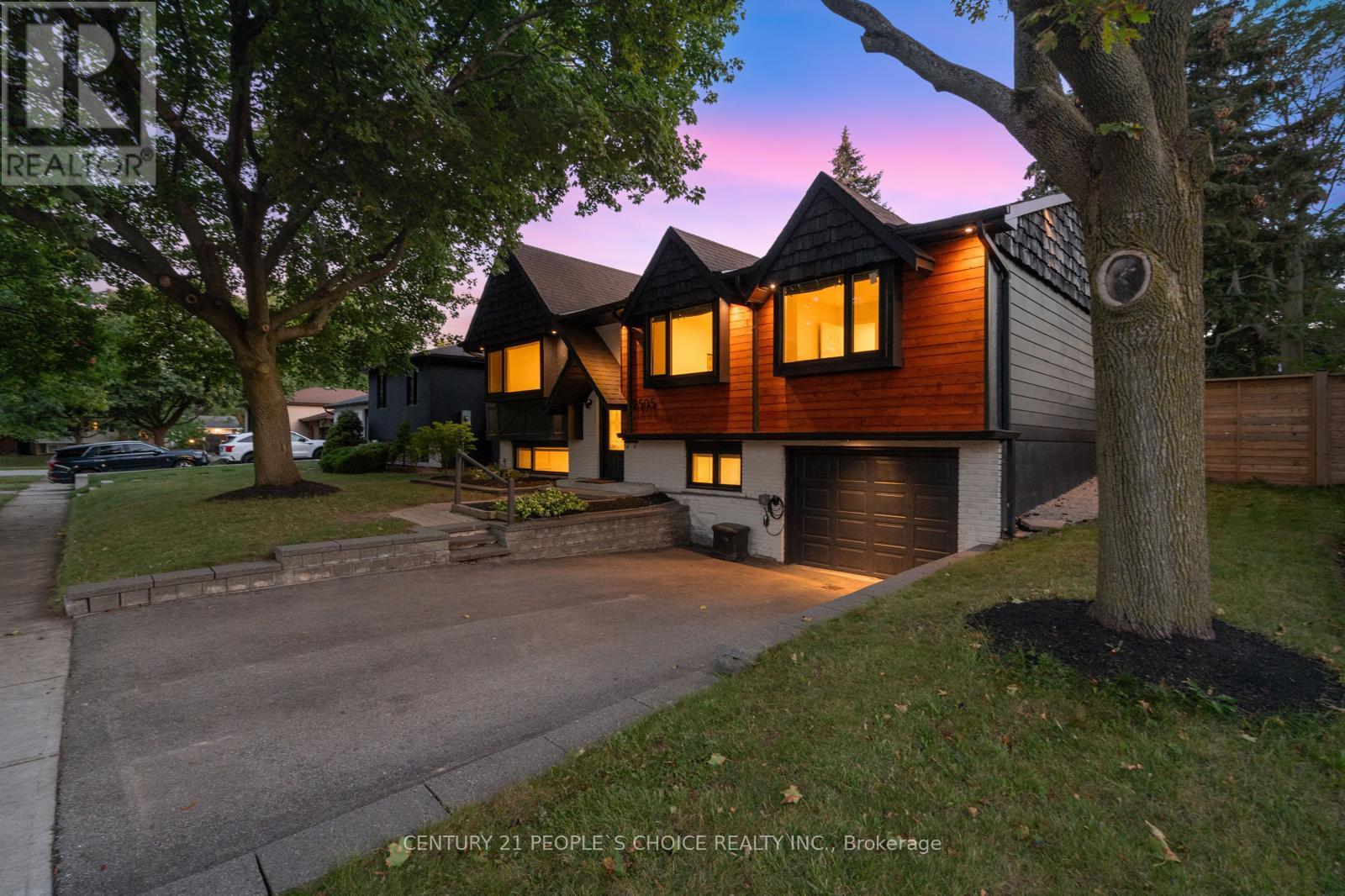 2505 Yarmouth Crescent, Oakville, Ontario  L6L 2M9 - Photo 4 - W13725494