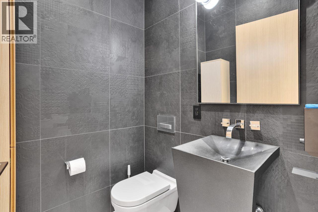 4725 W 4th Avenue, Vancouver, British Columbia  V6T 1C3 - Photo 14 - R3159697