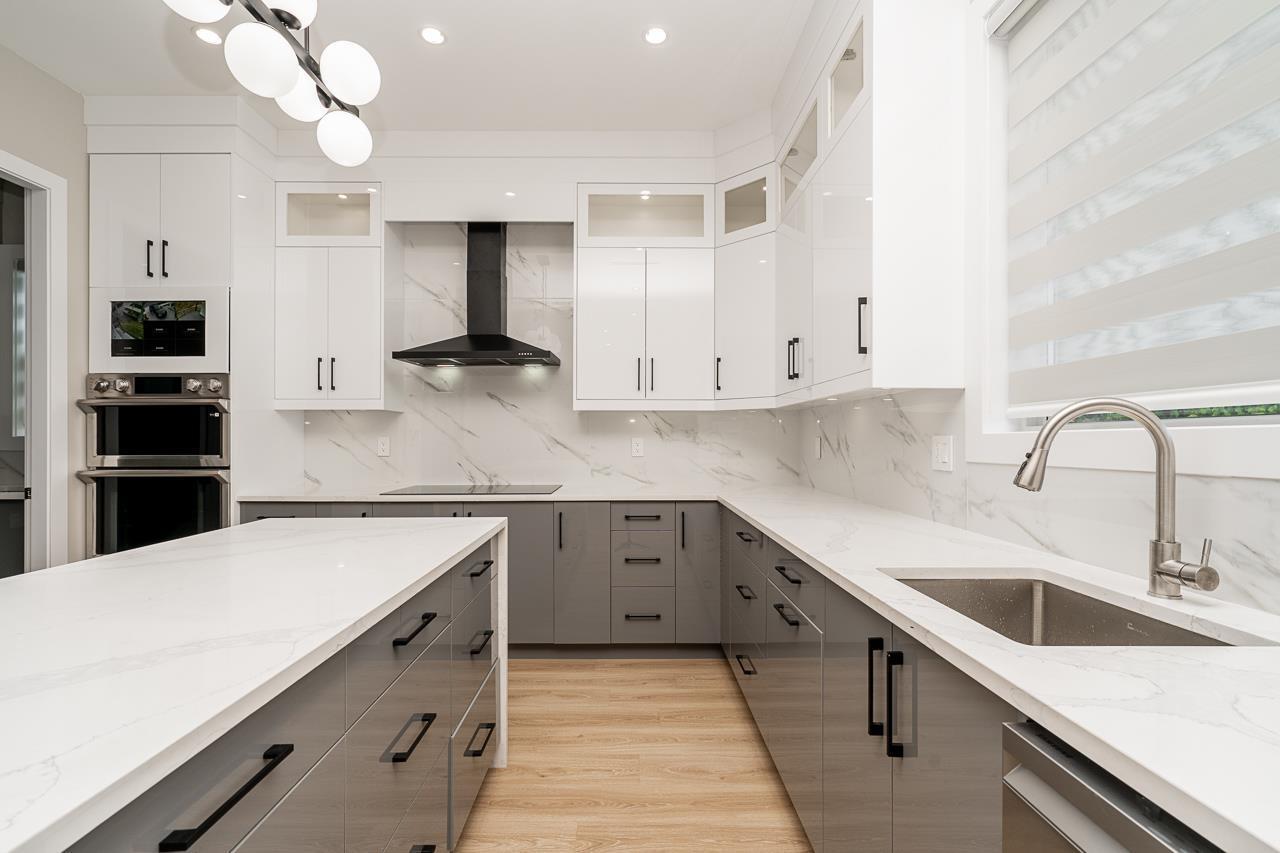 13955 60a Avenue, Surrey, British Columbia  V3X 1E1 - Photo 3 - R3158255