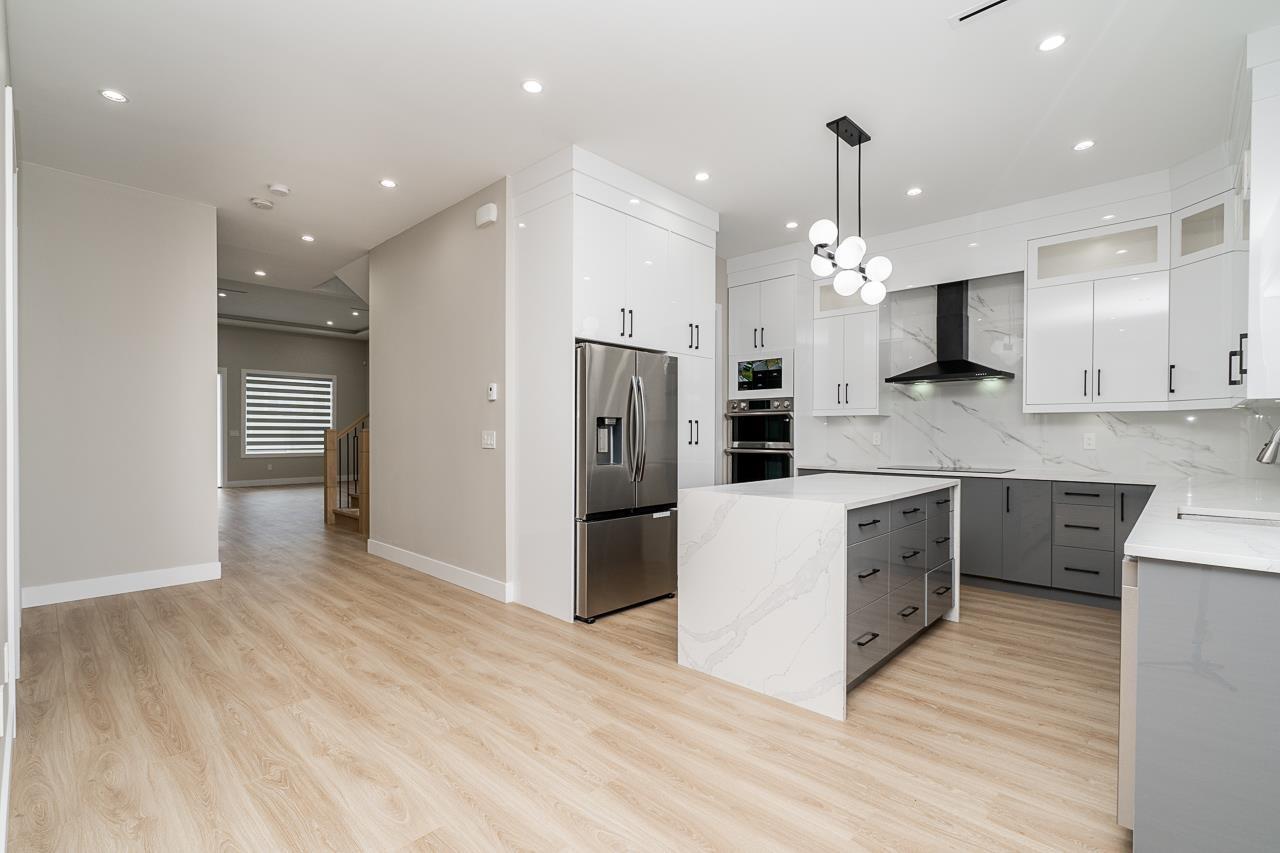 13955 60a Avenue, Surrey, British Columbia  V3X 1E1 - Photo 4 - R3158255
