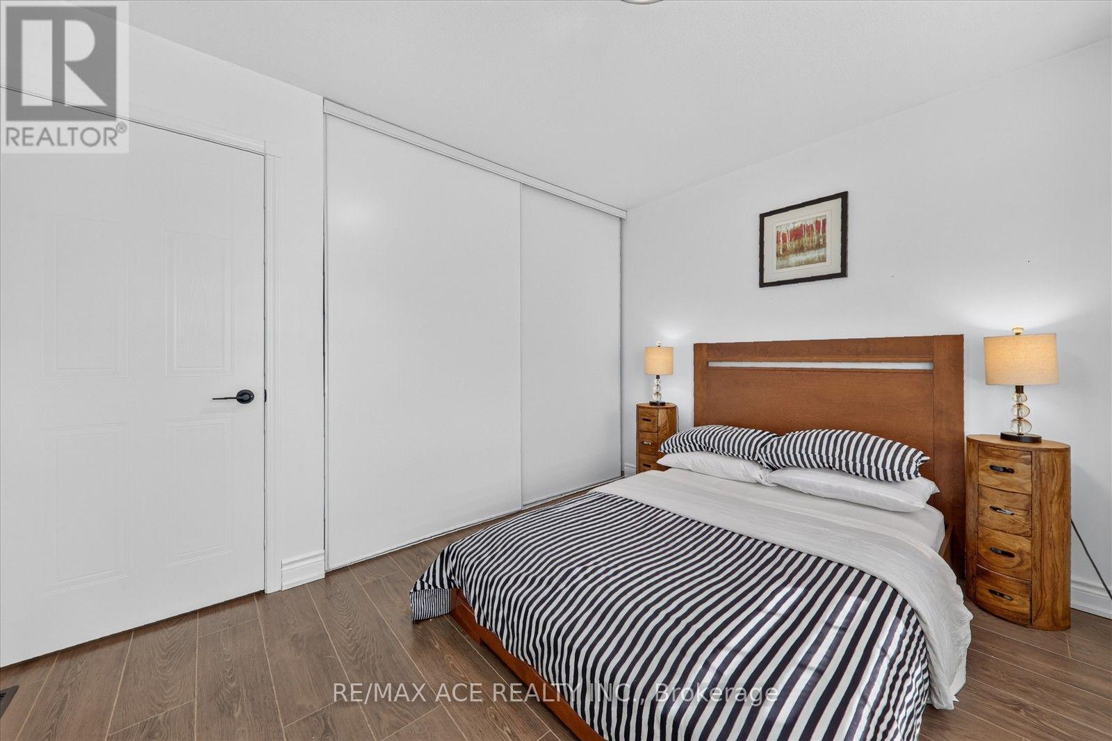 86 Solmar Avenue, Whitby, Ontario  L1R 3G2 - Photo 31 - E13725530