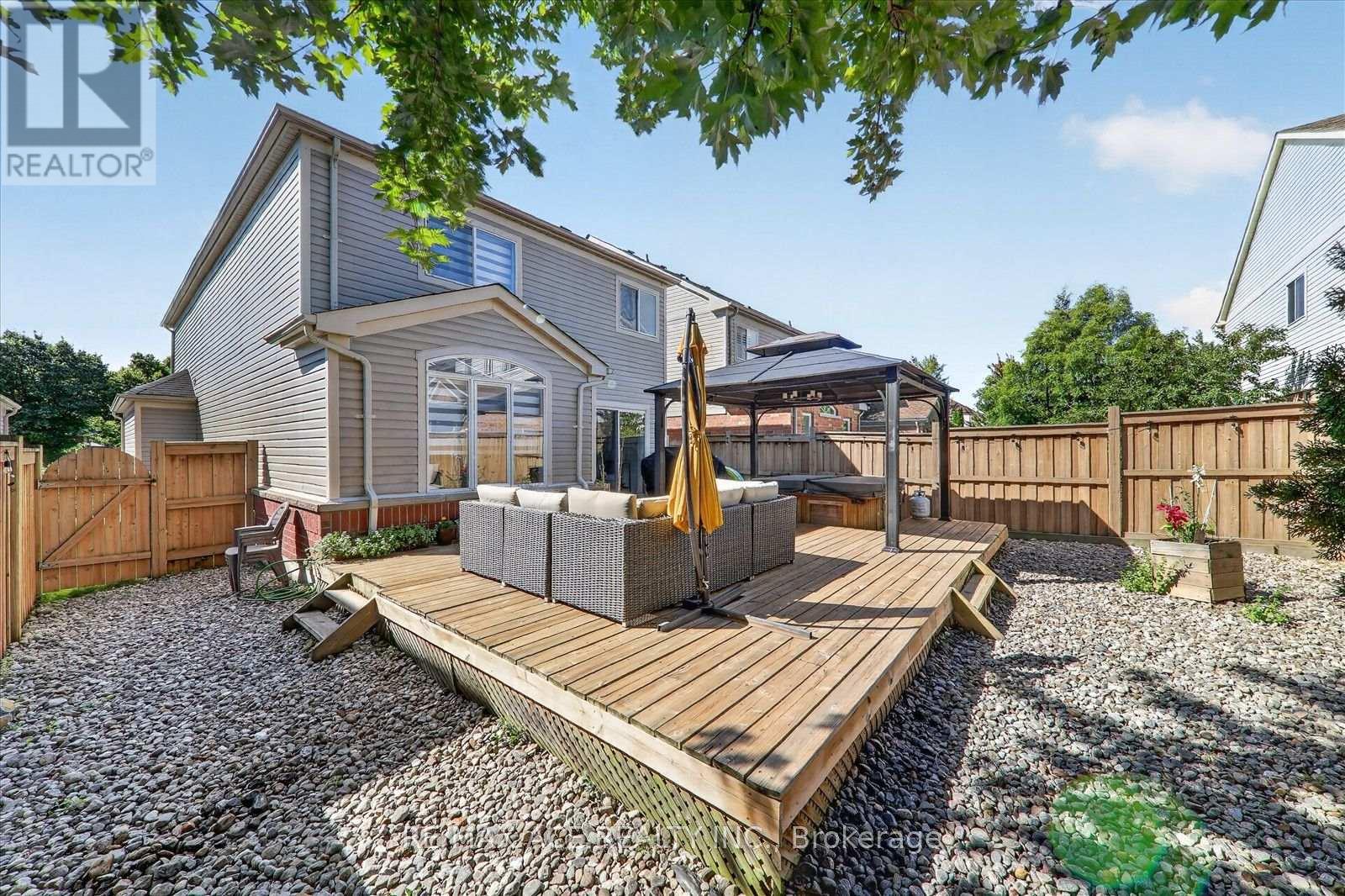 86 Solmar Avenue, Whitby, Ontario  L1R 3G2 - Photo 42 - E13725530