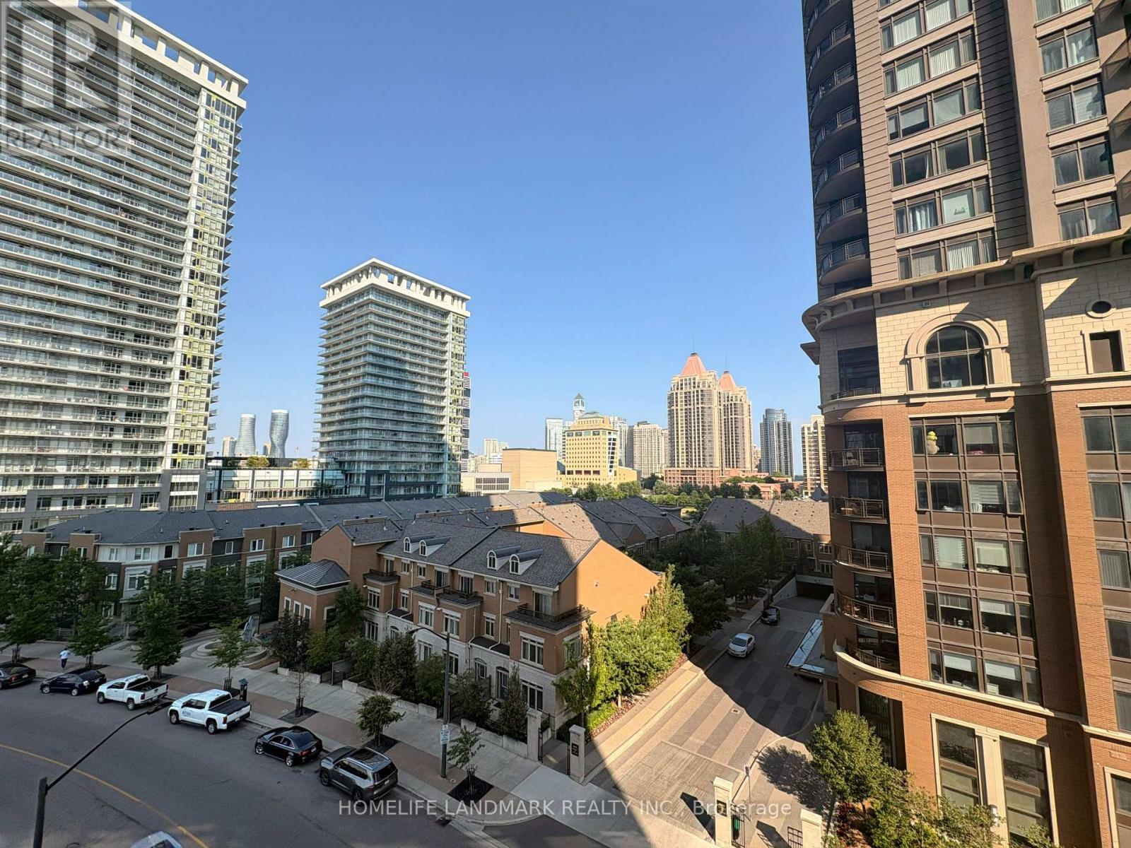 505 - 395 Square One Drive, Mississauga, Ontario  L5B 0P6 - Photo 11 - W13725536