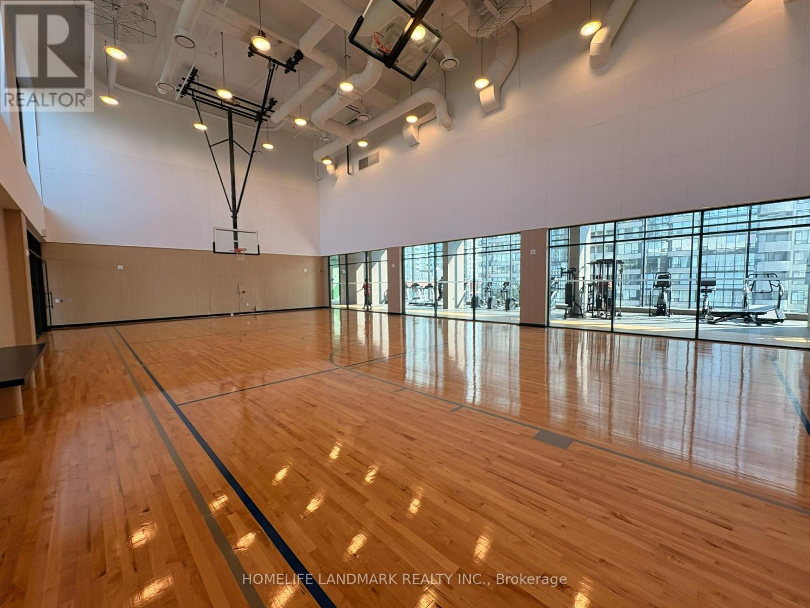 505 - 395 Square One Drive, Mississauga, Ontario  L5B 0P6 - Photo 12 - W13725536