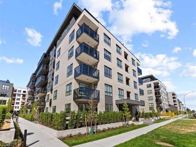206 15735 85 AVENUE, Surrey, British Columbia