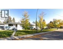 708 55 Avenue SW, Calgary, Alberta