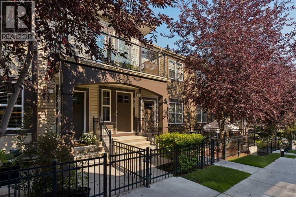 945 Mckenzie Towne Manor SE, Calgary, Alberta  T2Z 1E1 - Photo 1 - A2336589