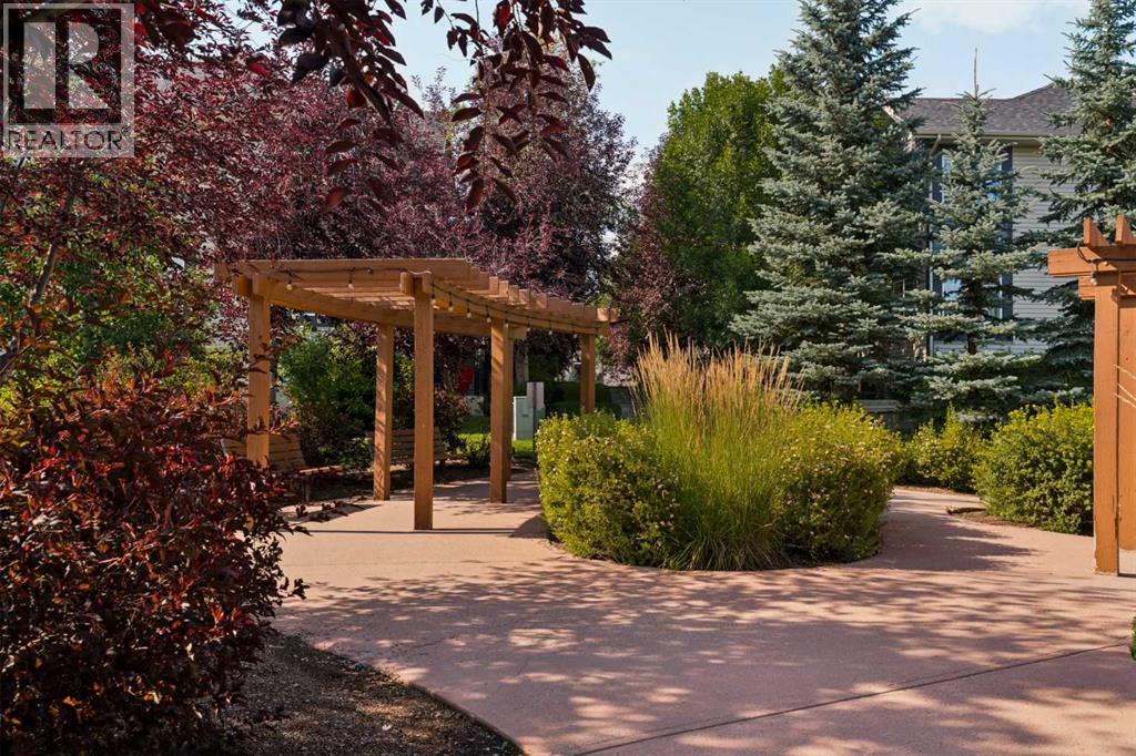 945 Mckenzie Towne Manor SE, Calgary, Alberta  T2Z 1E1 - Photo 33 - A2336589