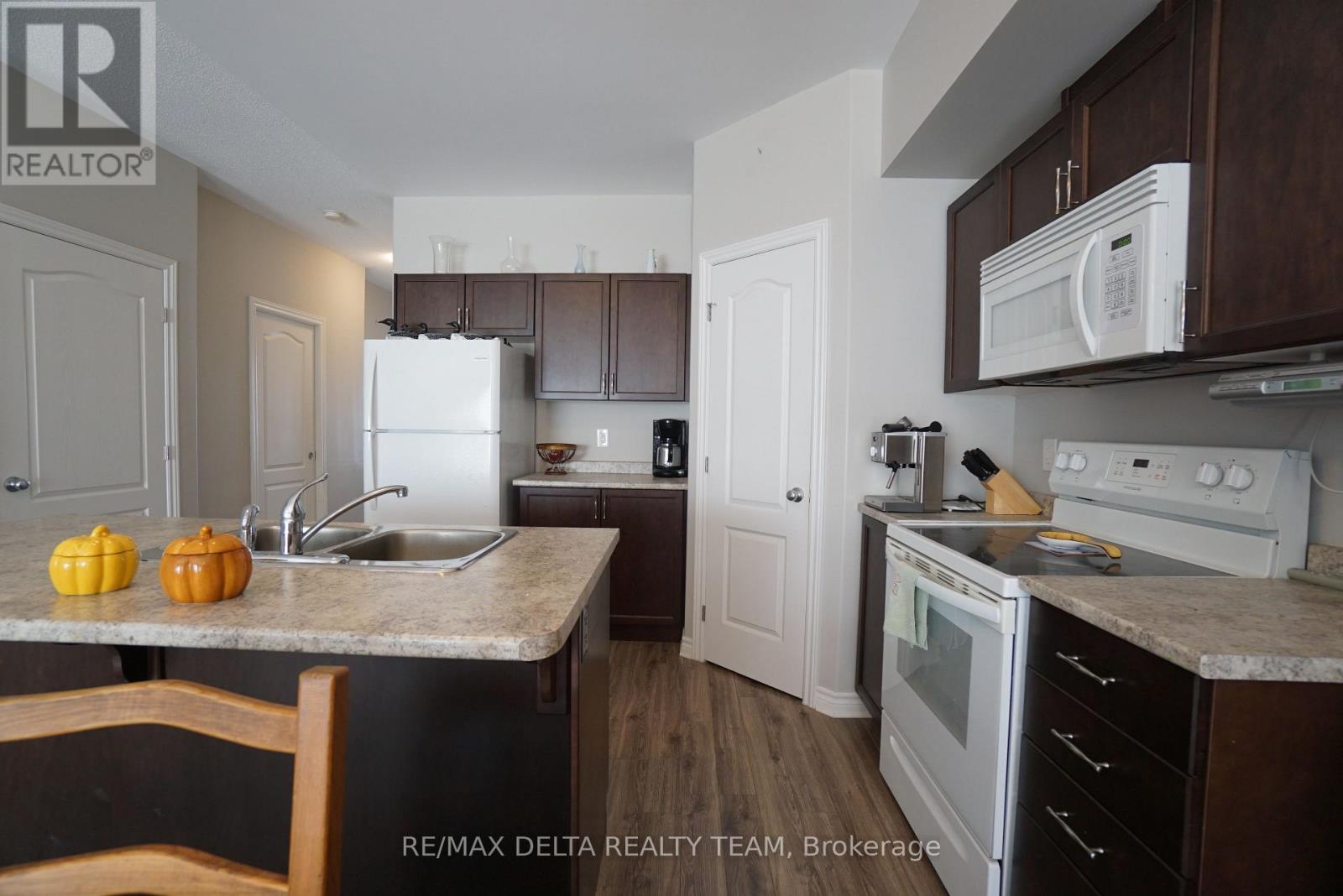 92 Bellwood Drive, Arnprior, Ontario  K7S 0H7 - Photo 8 - X13725550