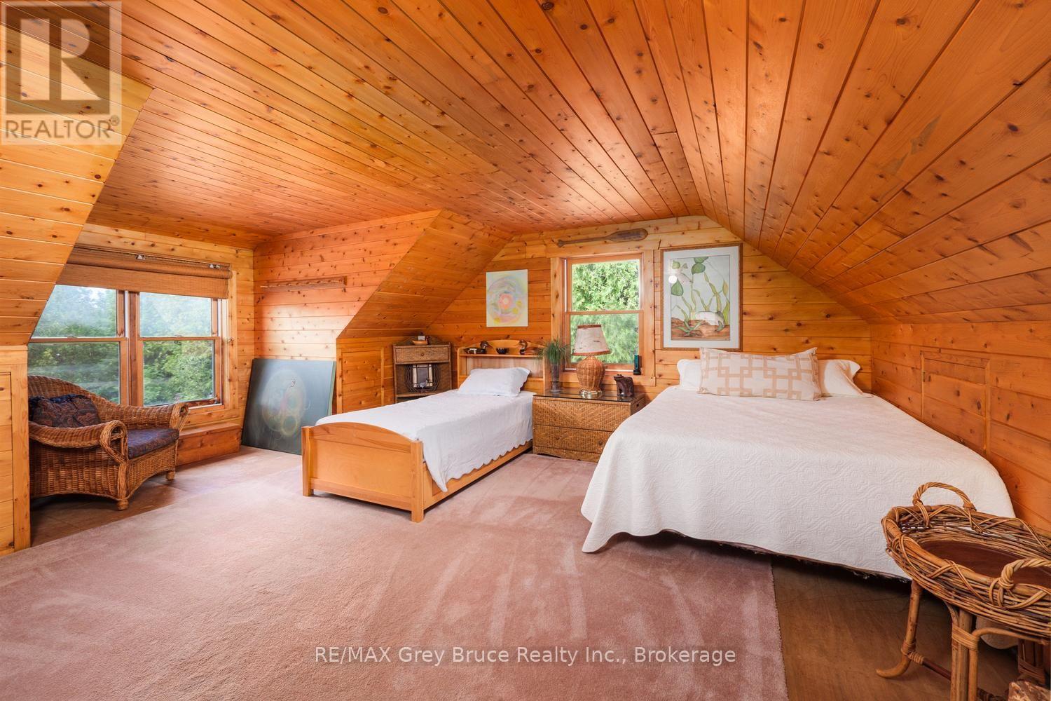 281 Shoreline Avenue, South Bruce Peninsula, Ontario  N0H 2T0 - Photo 10 - X13725540