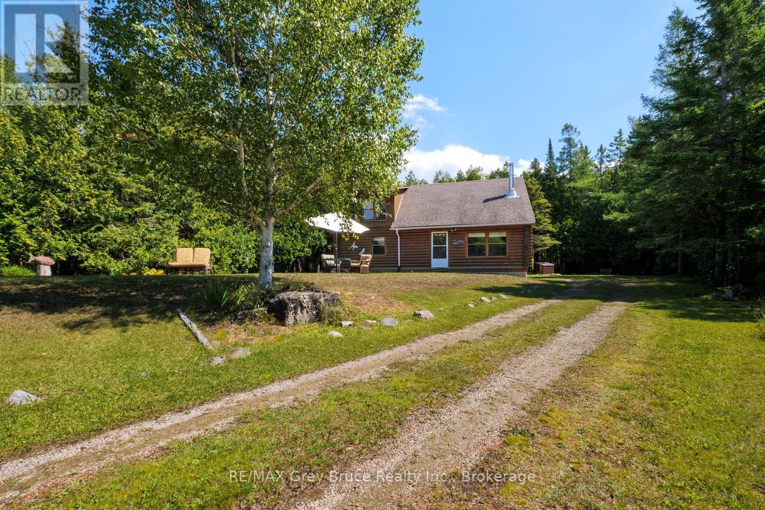 281 Shoreline Avenue, South Bruce Peninsula, Ontario  N0H 2T0 - Photo 24 - X13725540