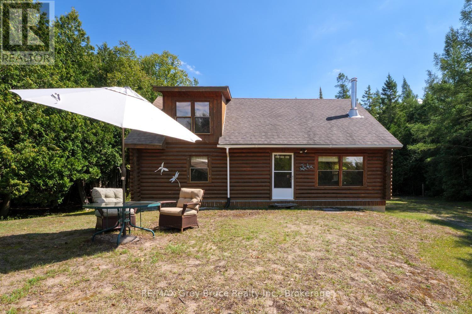 281 Shoreline Avenue, South Bruce Peninsula, Ontario  N0H 2T0 - Photo 25 - X13725540