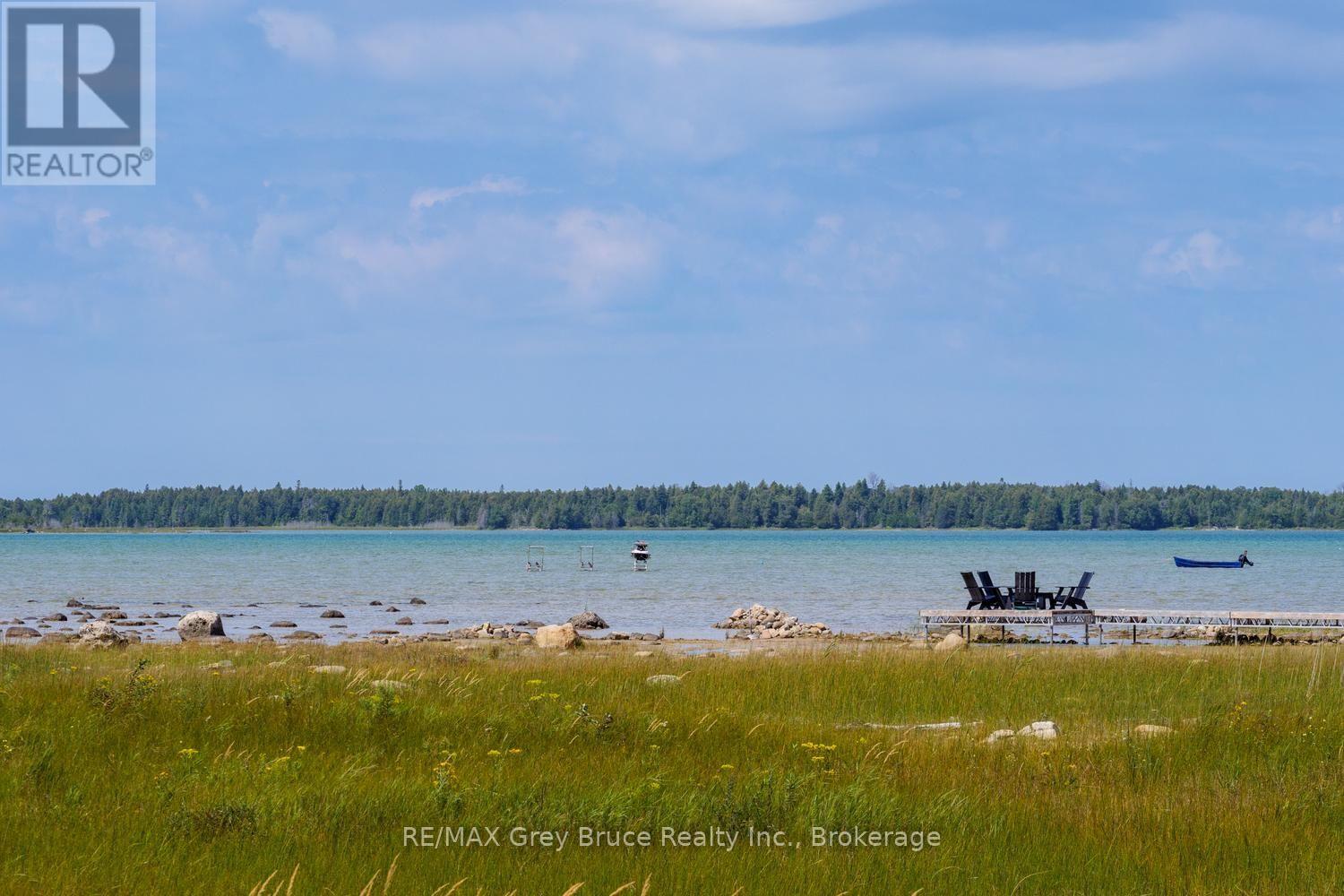 281 Shoreline Avenue, South Bruce Peninsula, Ontario  N0H 2T0 - Photo 34 - X13725540