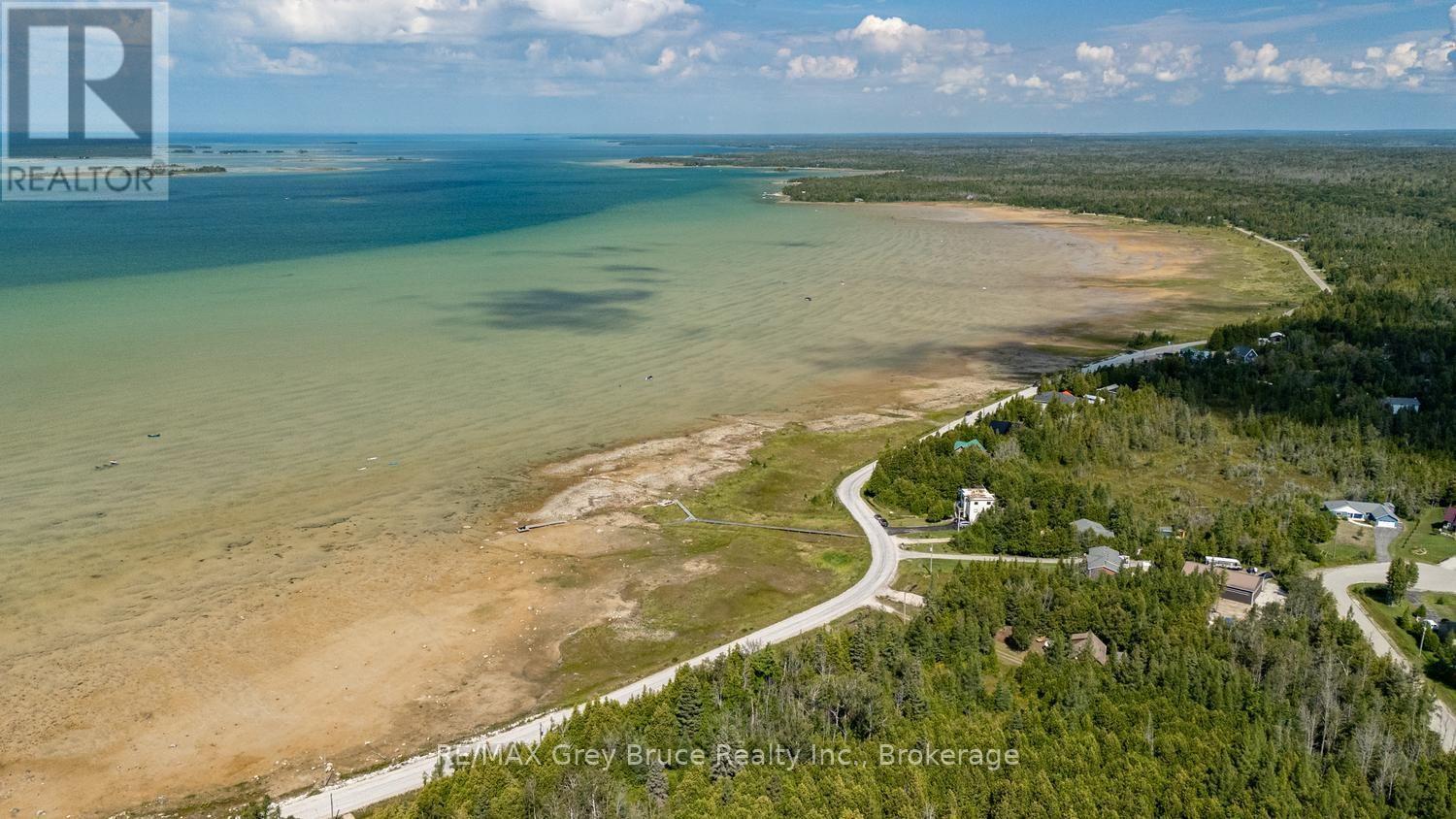 281 Shoreline Avenue, South Bruce Peninsula, Ontario  N0H 2T0 - Photo 38 - X13725540