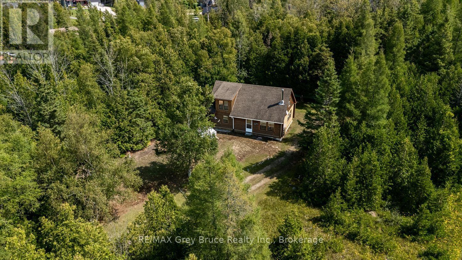281 Shoreline Avenue, South Bruce Peninsula, Ontario  N0H 2T0 - Photo 46 - X13725540