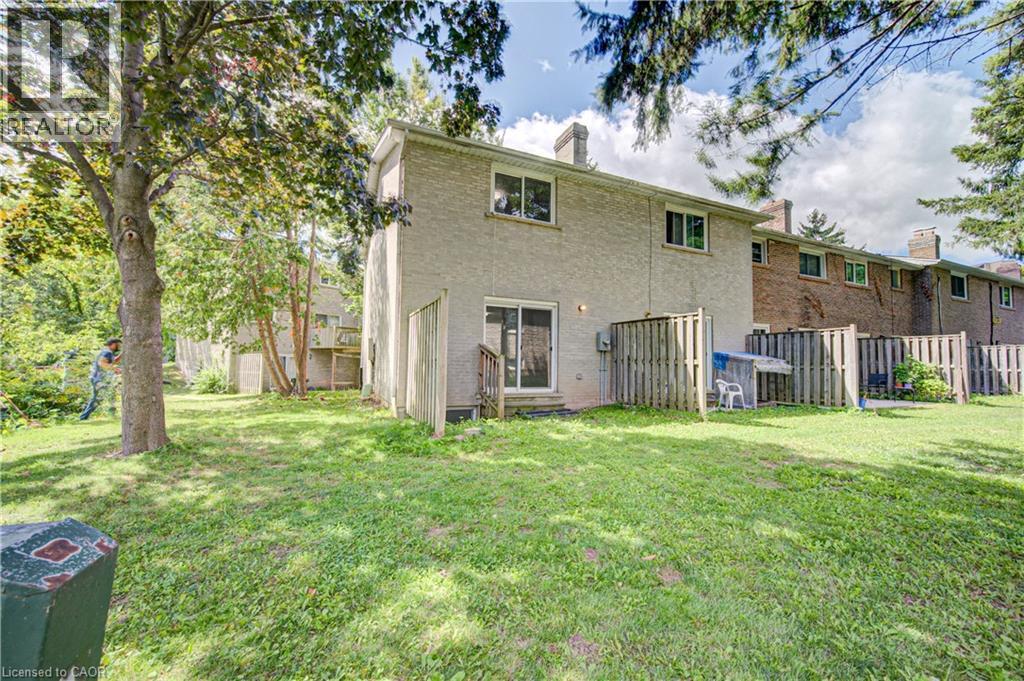 150 Westcourt Place, Waterloo, Ontario  N2L 2R7 - Photo 20 - 40858804