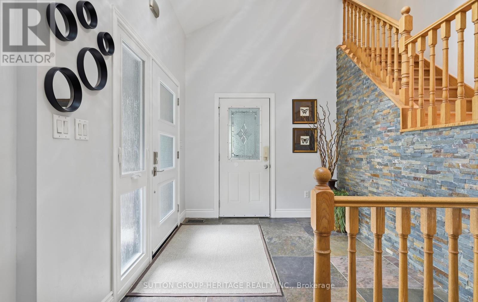 62 Lakeside Beach Road, Scugog, Ontario  L9L 1B4 - Photo 2 - E13725548