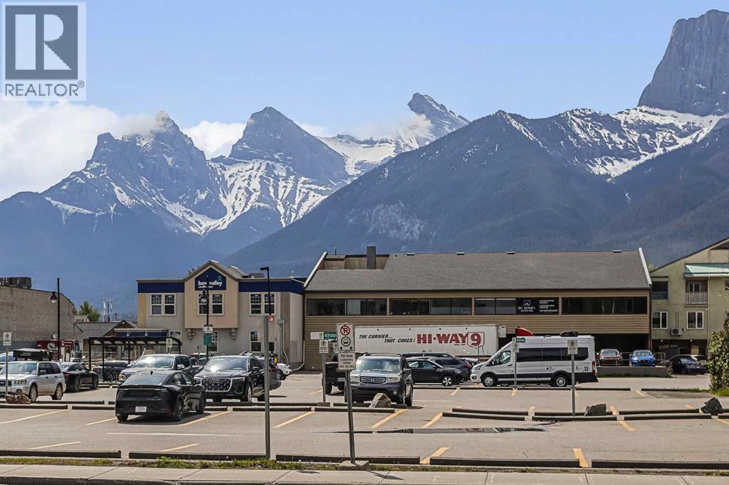 104, 810 10th Street, Canmore, Alberta  T1W 2A7 - Photo 1 - A2341131